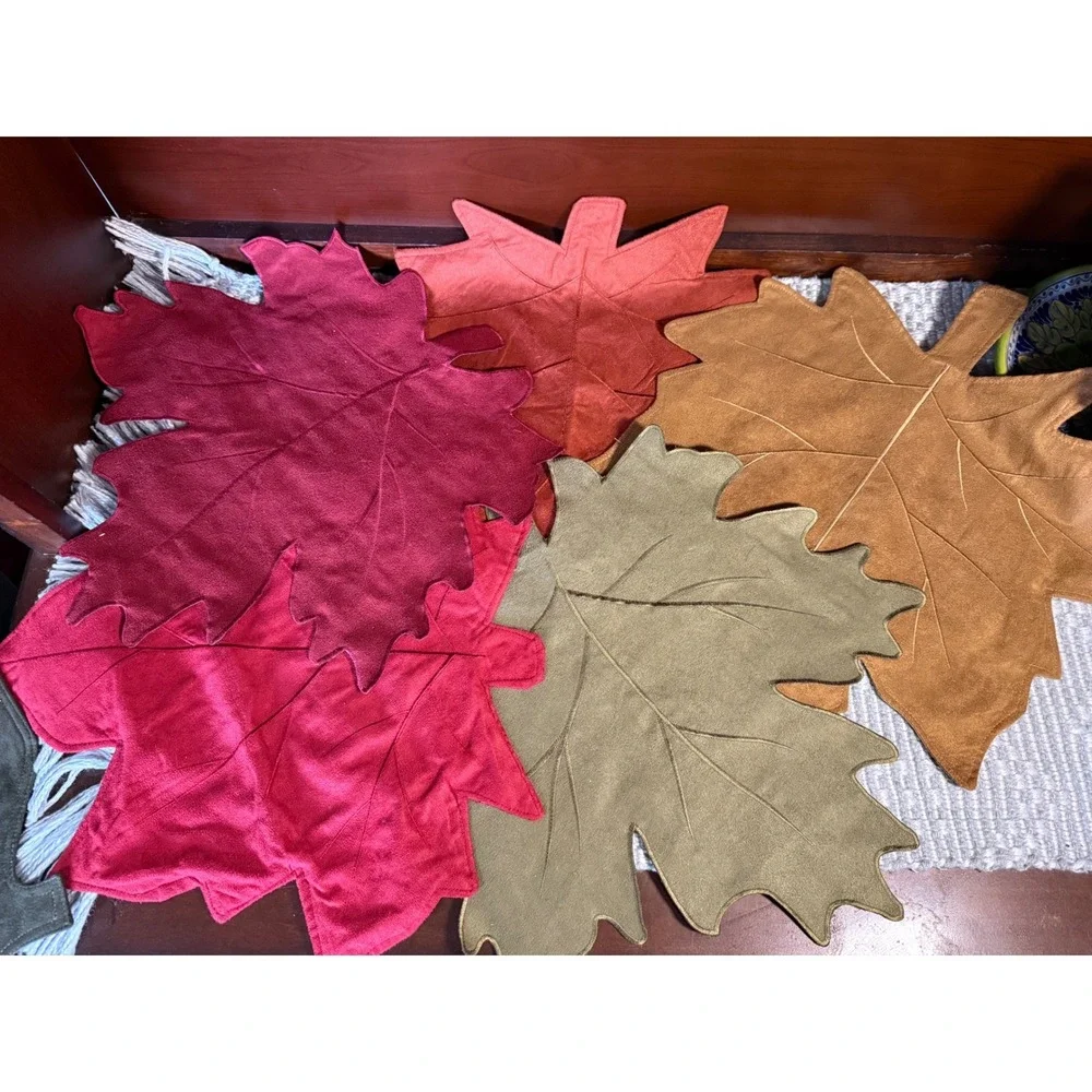 Set of 8 Fall Leaf Placemats Autumn Harvest Oak Maple Rust Green Red Decor